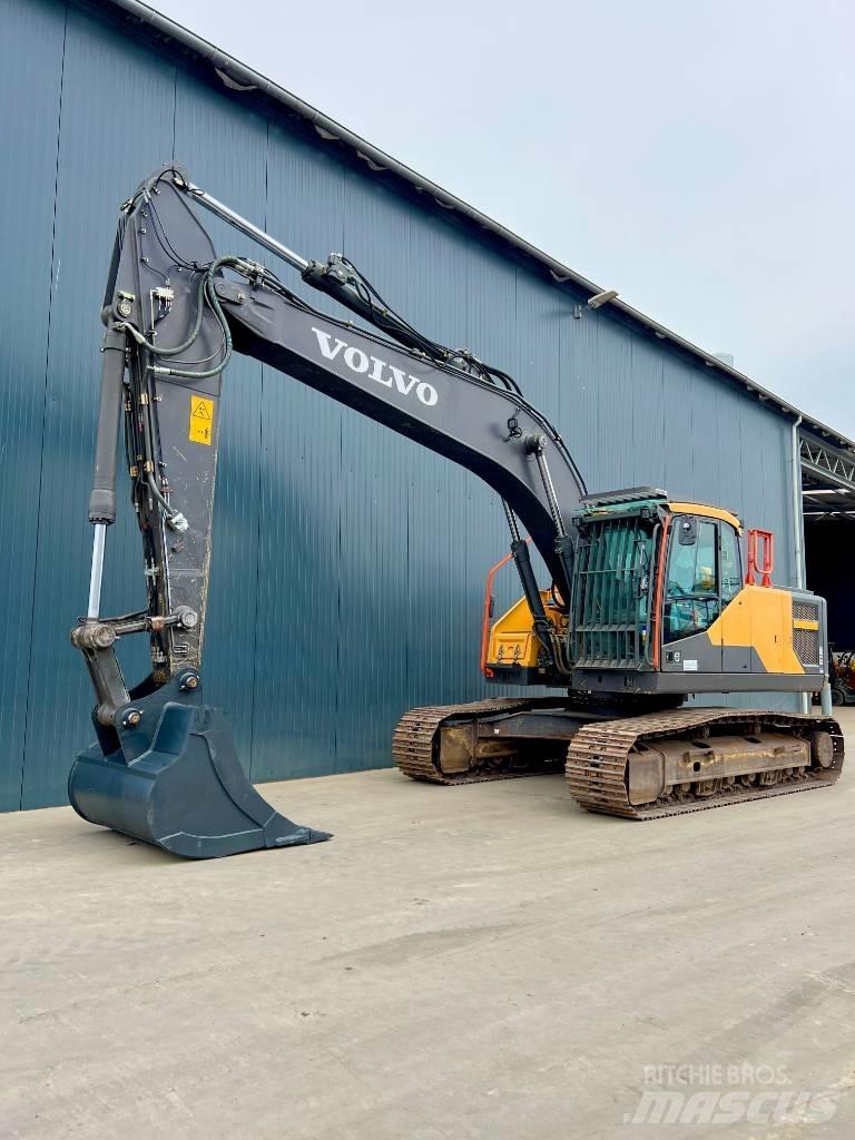 Volvo EC220E L Koparki gąsienicowe