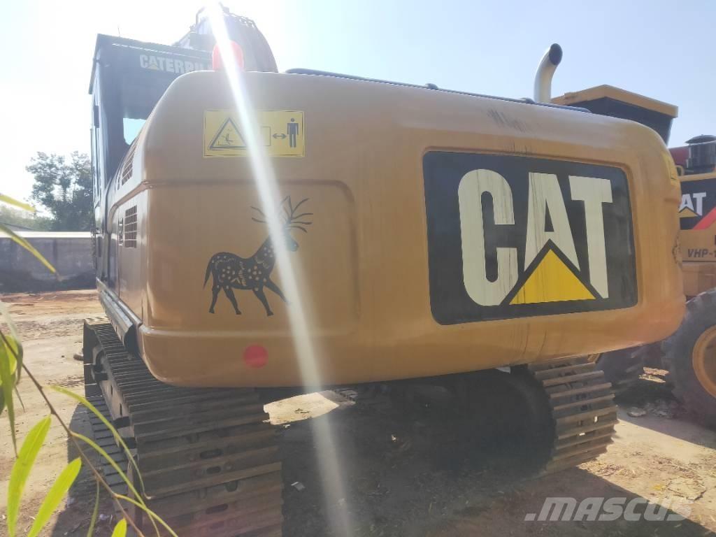 CAT 330D Koparki gąsienicowe