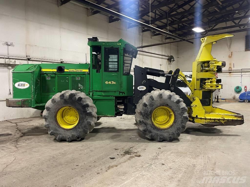John Deere 643 K Harwestery gąsienicowe