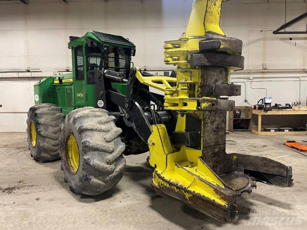 John Deere 643 K Harwestery gąsienicowe