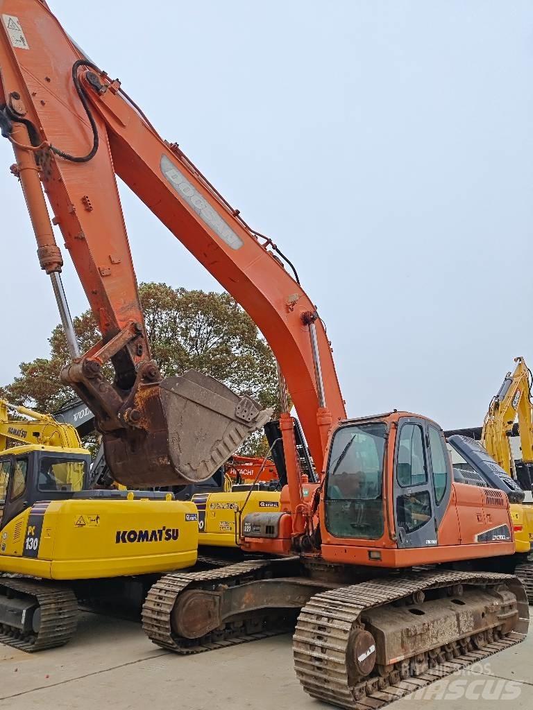 Doosan DX 300 LC Koparki gąsienicowe