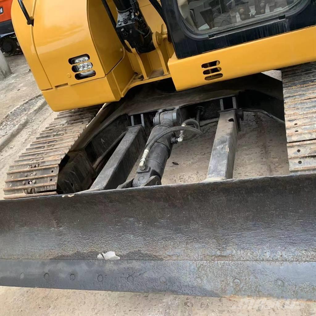 CAT 308 Minikoparki