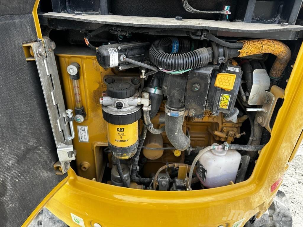 CAT 301.8 Minikoparki