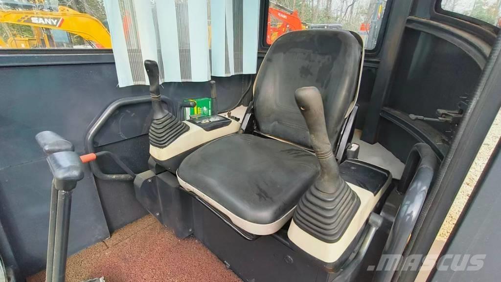 Komatsu PC 35 MR-3 Minikoparki