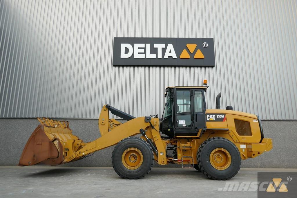 CAT 930M Ładowarki kołowe