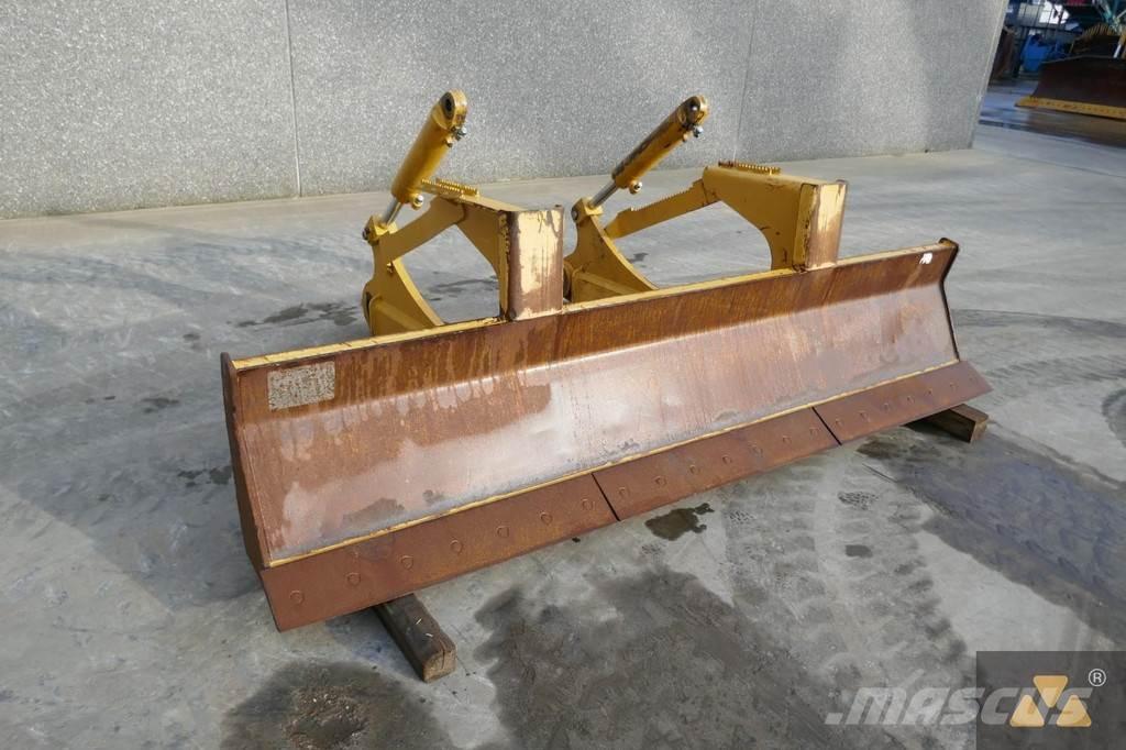 CAT Skidder blade Lemiesze