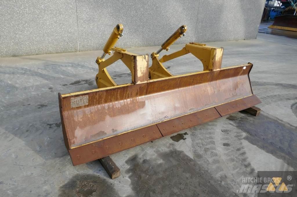 CAT Skidder blade Lemiesze