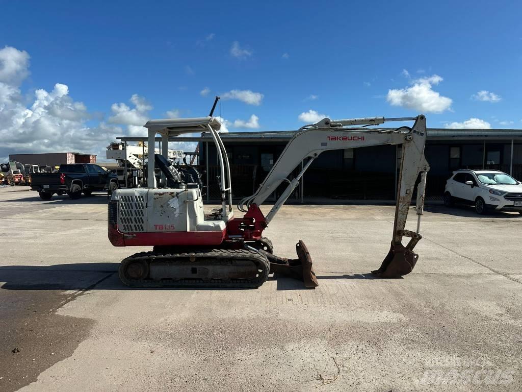 Takeuchi TB 135 Koparki gąsienicowe