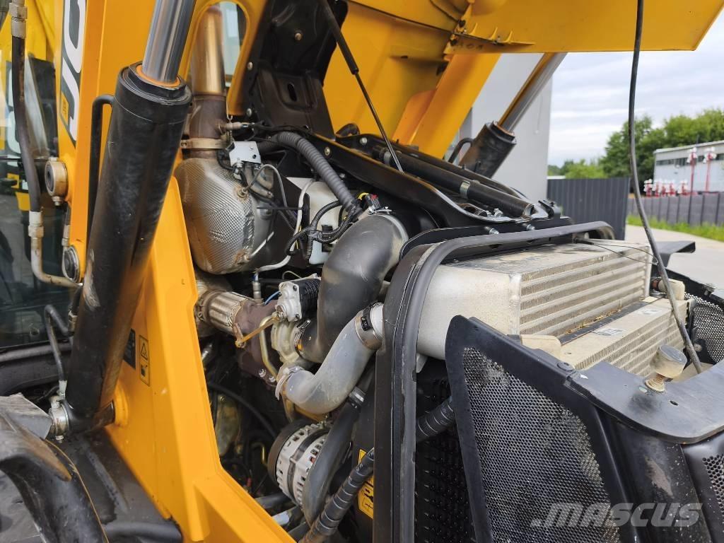 JCB 4 CX Pro Koparko-ładowarki