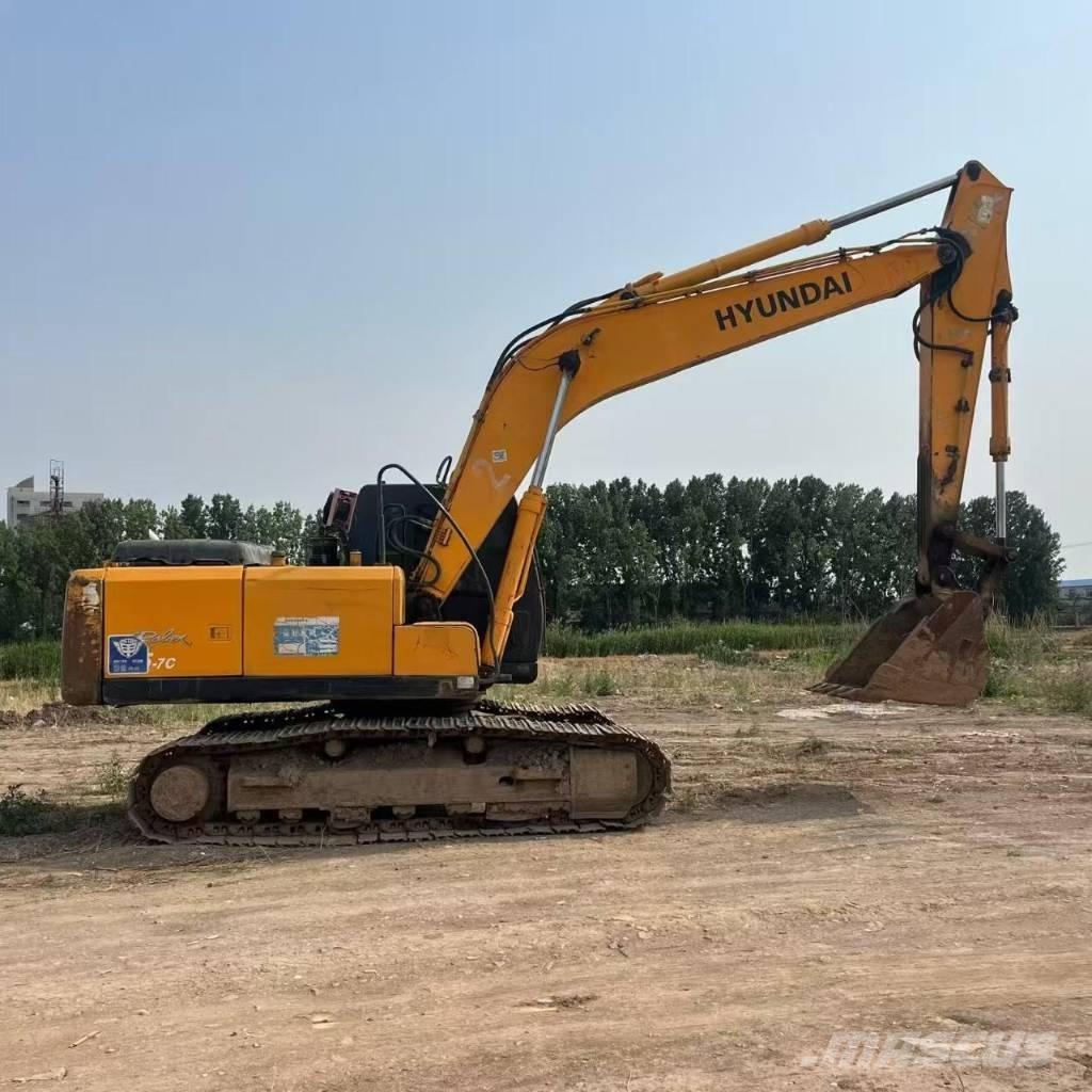 Hyundai Robex 215-7 Koparki gąsienicowe