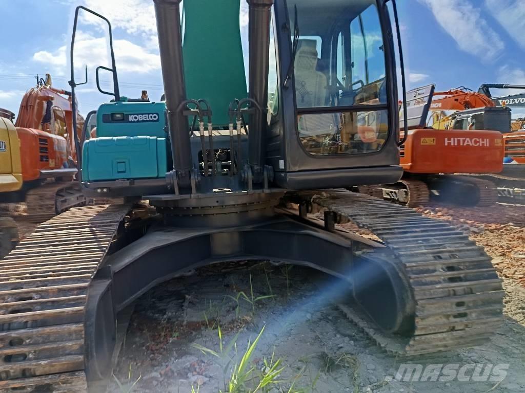 Kobelco SK 210 Koparki gąsienicowe
