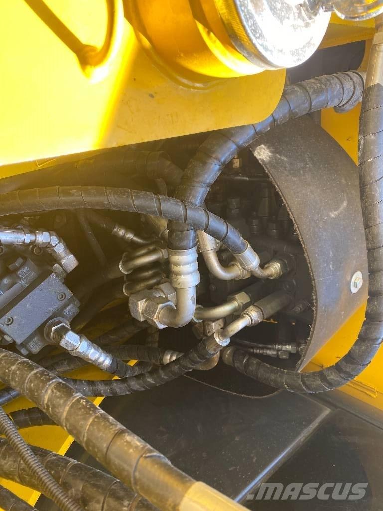 Komatsu 70-8 Koparki gąsienicowe