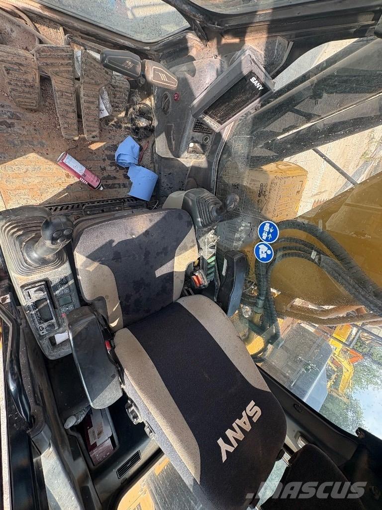 Sany SY 215 C Koparki gąsienicowe
