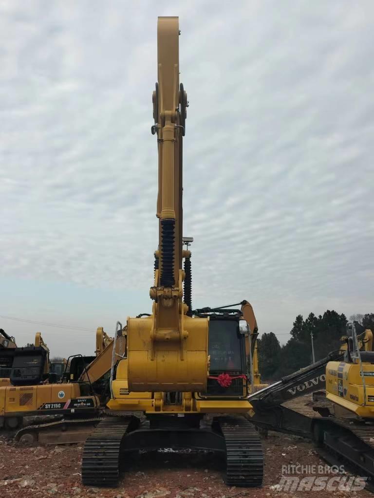 Komatsu PC 200-8 Koparki gąsienicowe