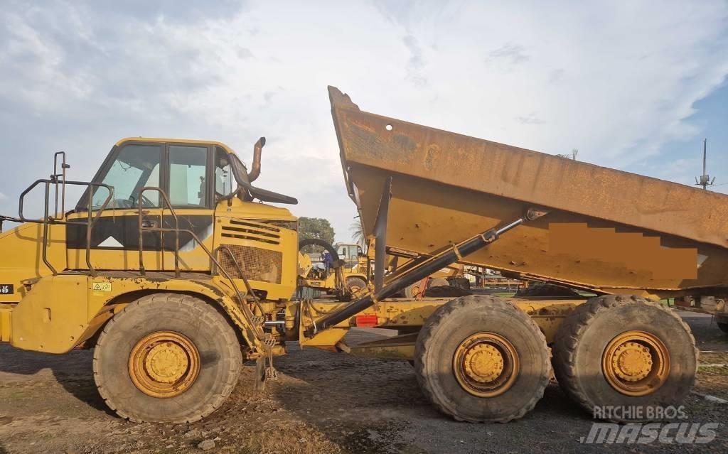 CAT 730 Wozidła przegubowe