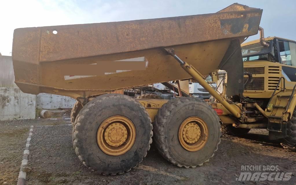 CAT 730 Wozidła przegubowe