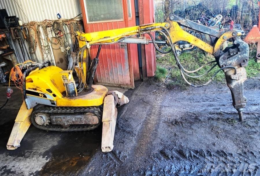 Brokk 90 Koparki wyburzeniowe