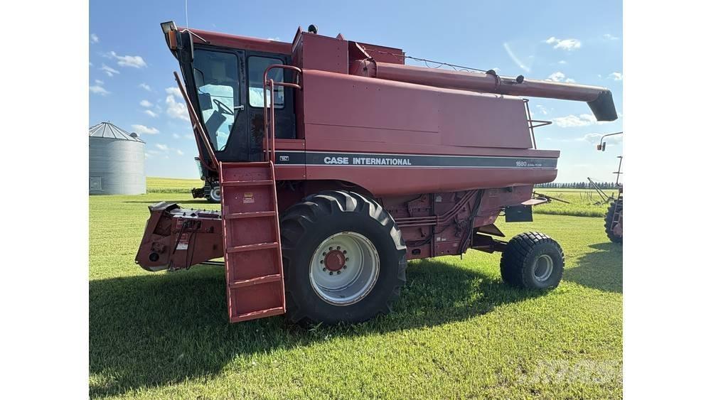 Case IH 1680 Kombajny zbożowe