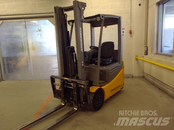 Jungheinrich EFG 215 Wózki elektryczne