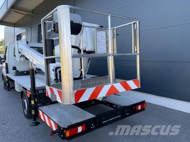 VERSALIFT VTX-240.3 Podnośniki koszowe