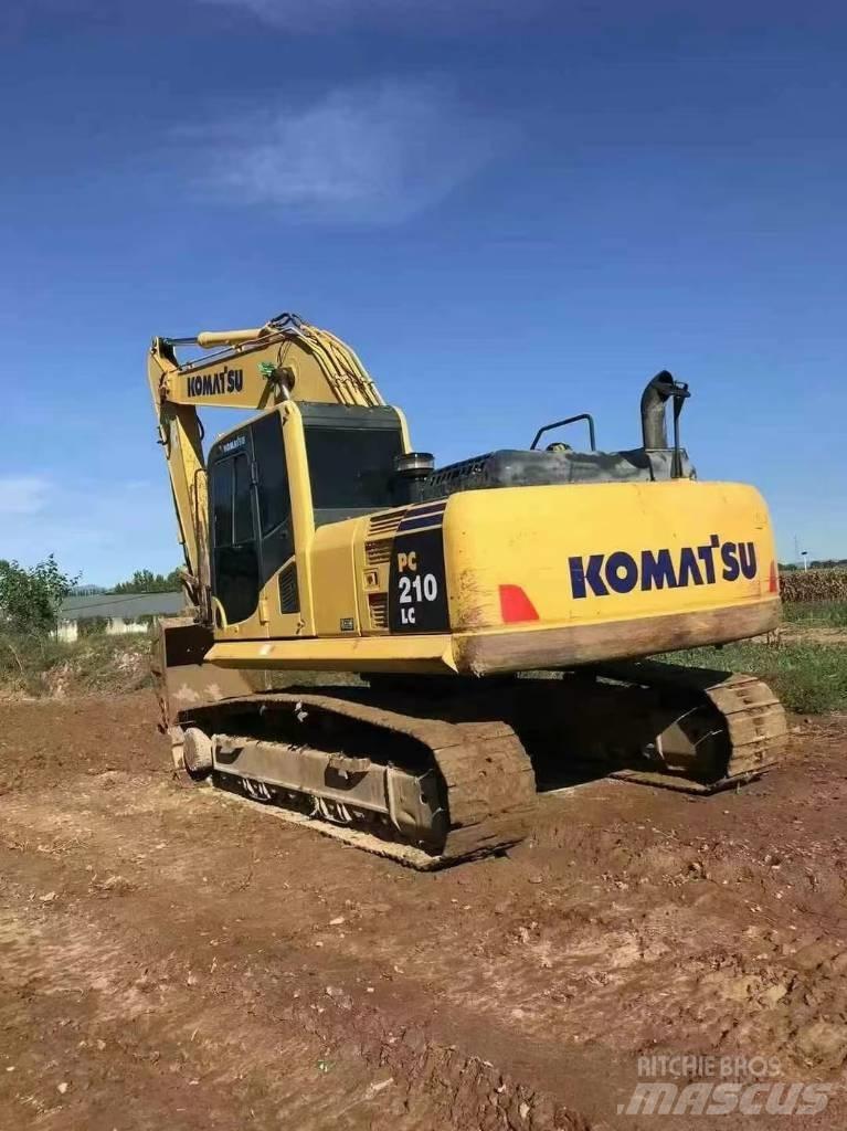 Komatsu PC 210 Koparki gąsienicowe