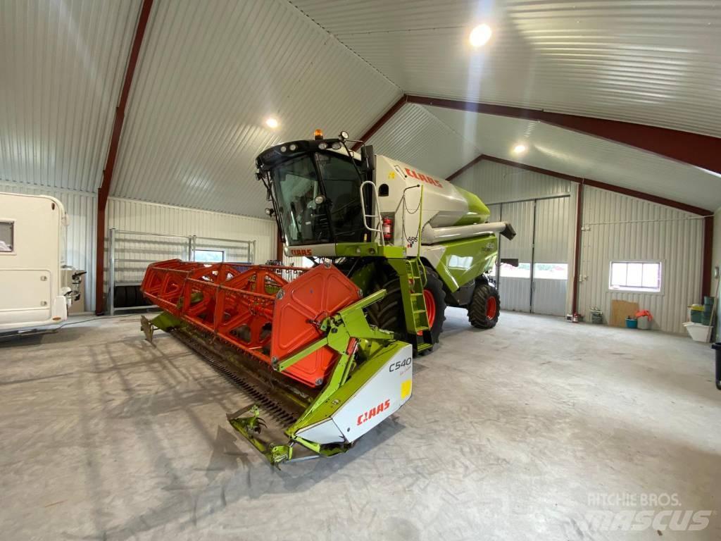 CLAAS Tucano 430 Kombajny zbożowe