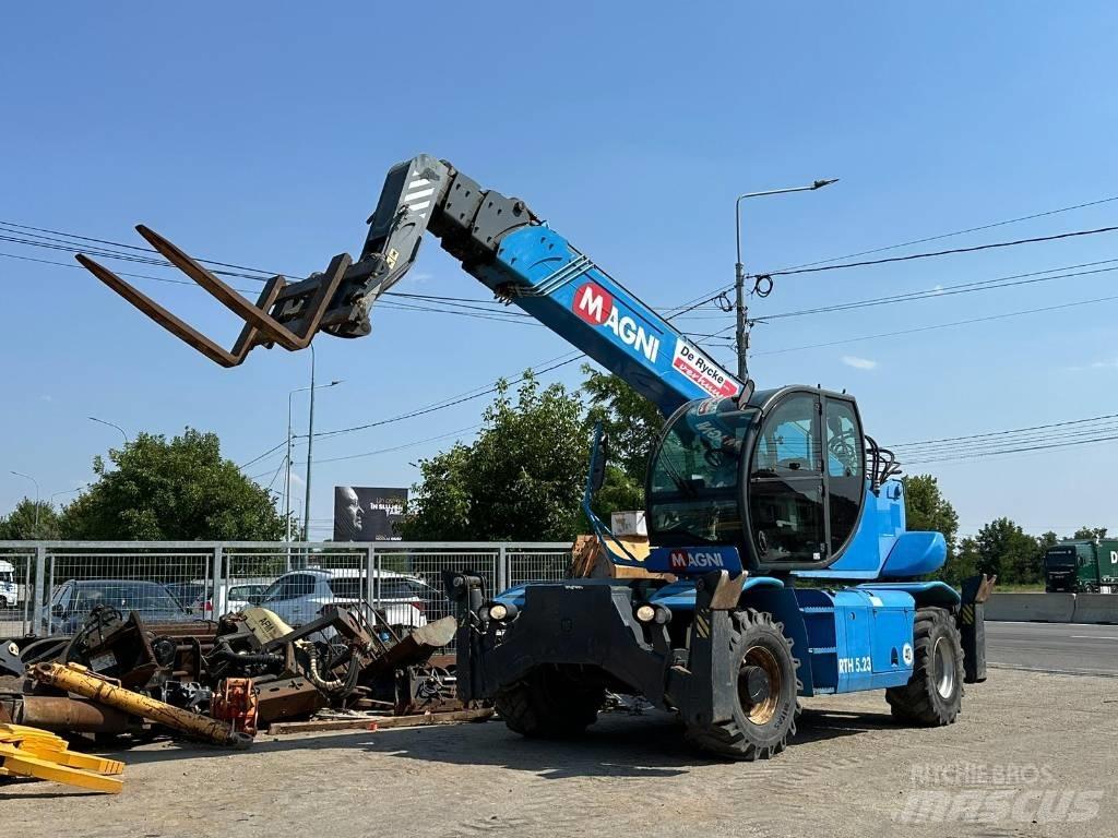 Magni RTH  5,23 Ładowarki rolnicze