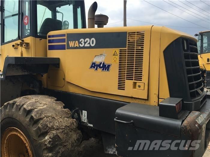 Komatsu WA 320-3 Ładowarki kołowe