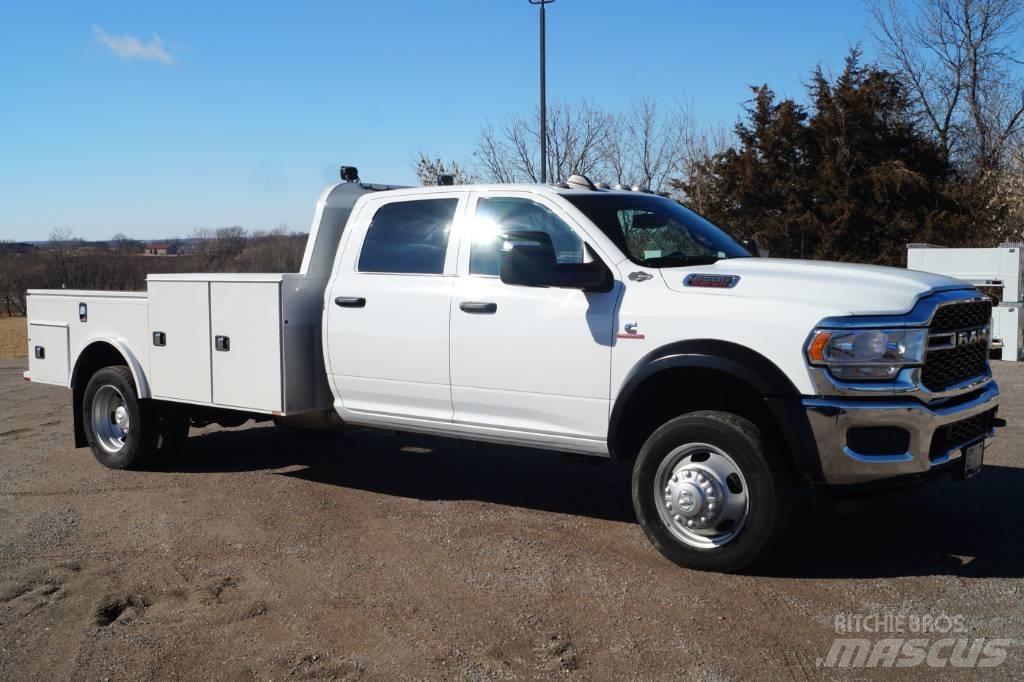 RAM 5500 TRADESMAN Pick-upy / Pojazdy z otwieranymi burtami