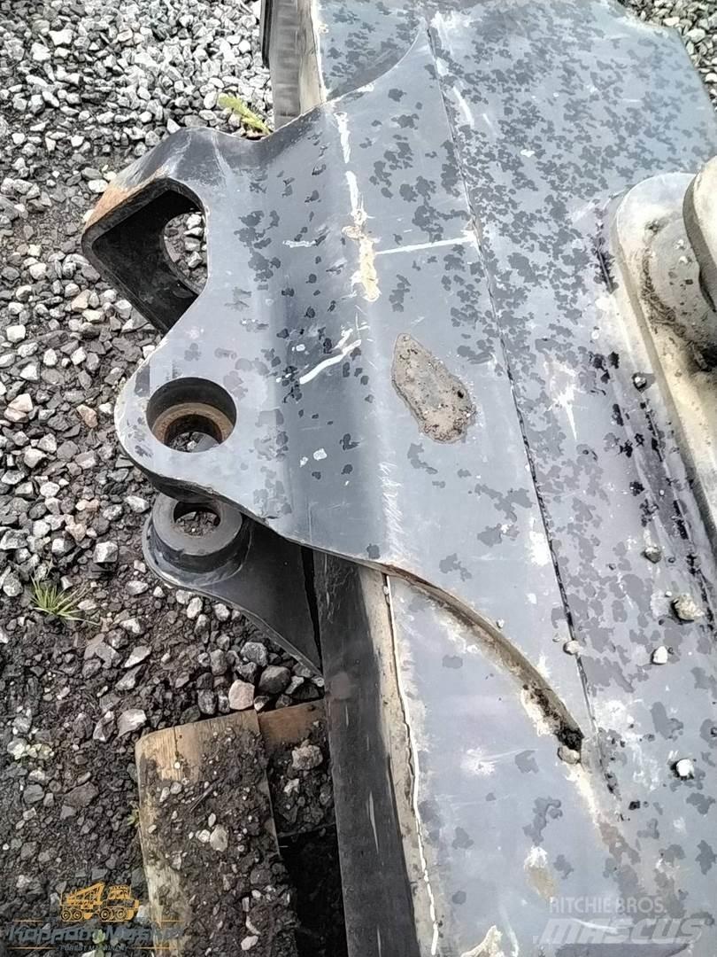Komatsu 165 Żurawie do forwarderów
