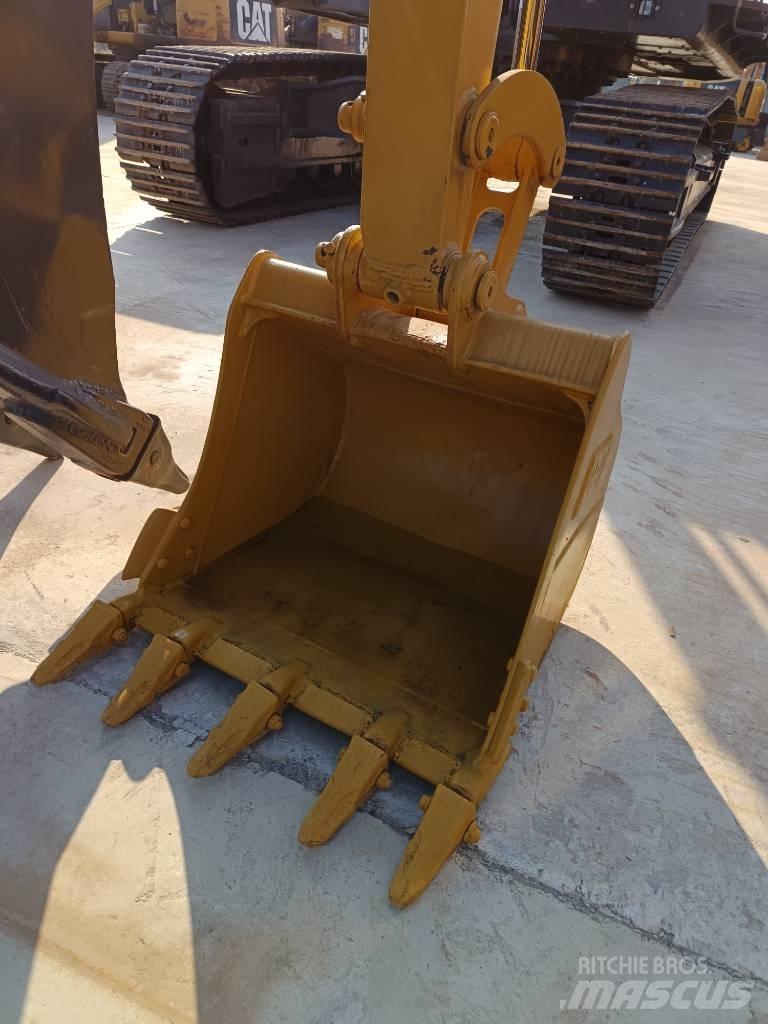 CAT 306 E2 Koparki gąsienicowe