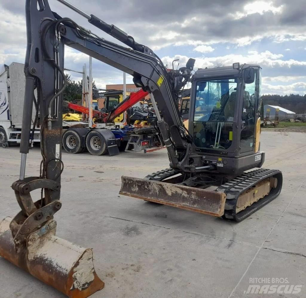 Volvo ECR 50 D Minikoparki