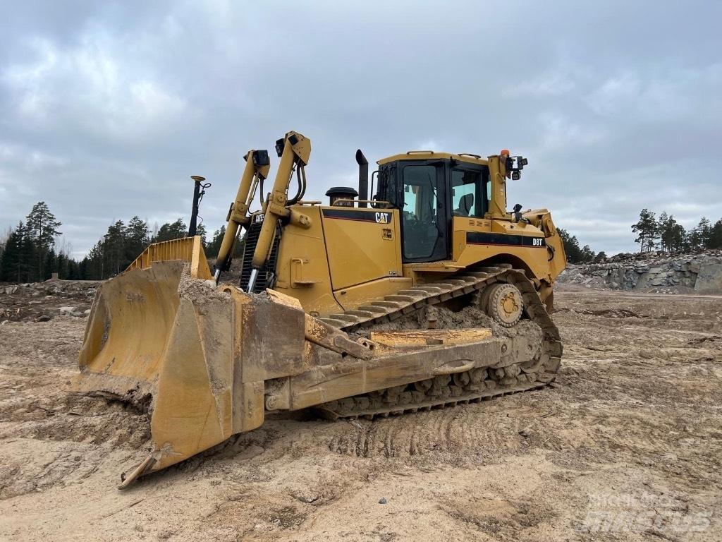CAT D 8 T Spycharki gąsienicowe