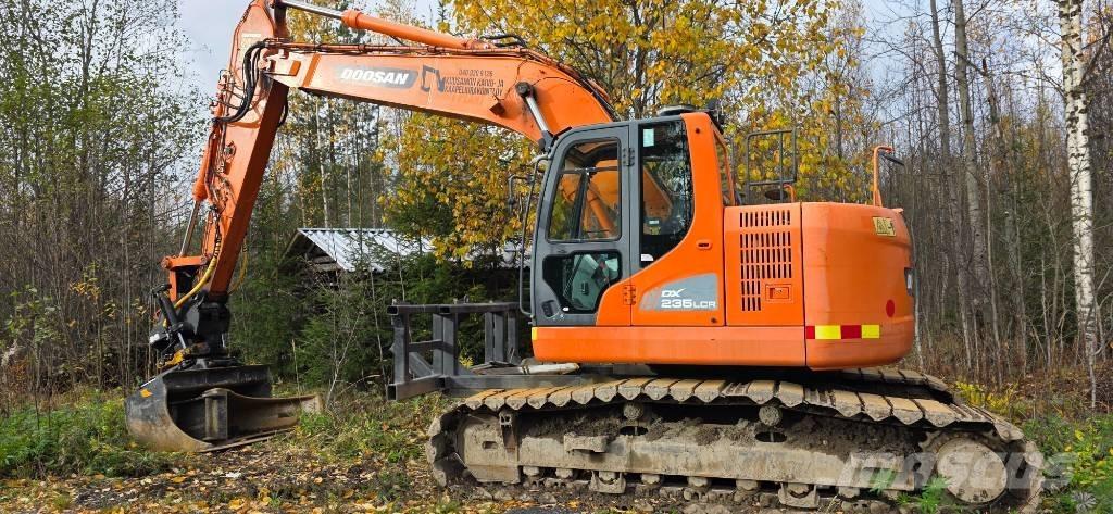 Doosan DX 235 LCR Koparki gąsienicowe