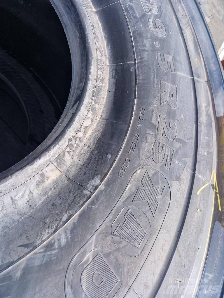 Michelin 29,5R25 Opony, koła i felgi