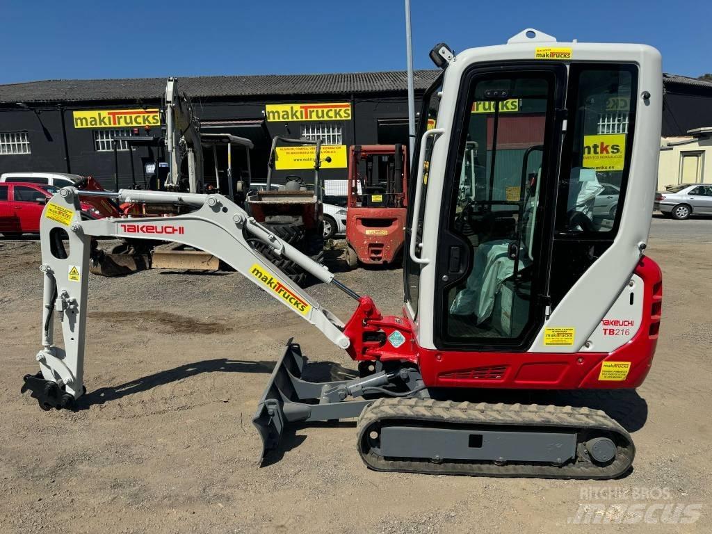 Takeuchi TB 216 Minikoparki