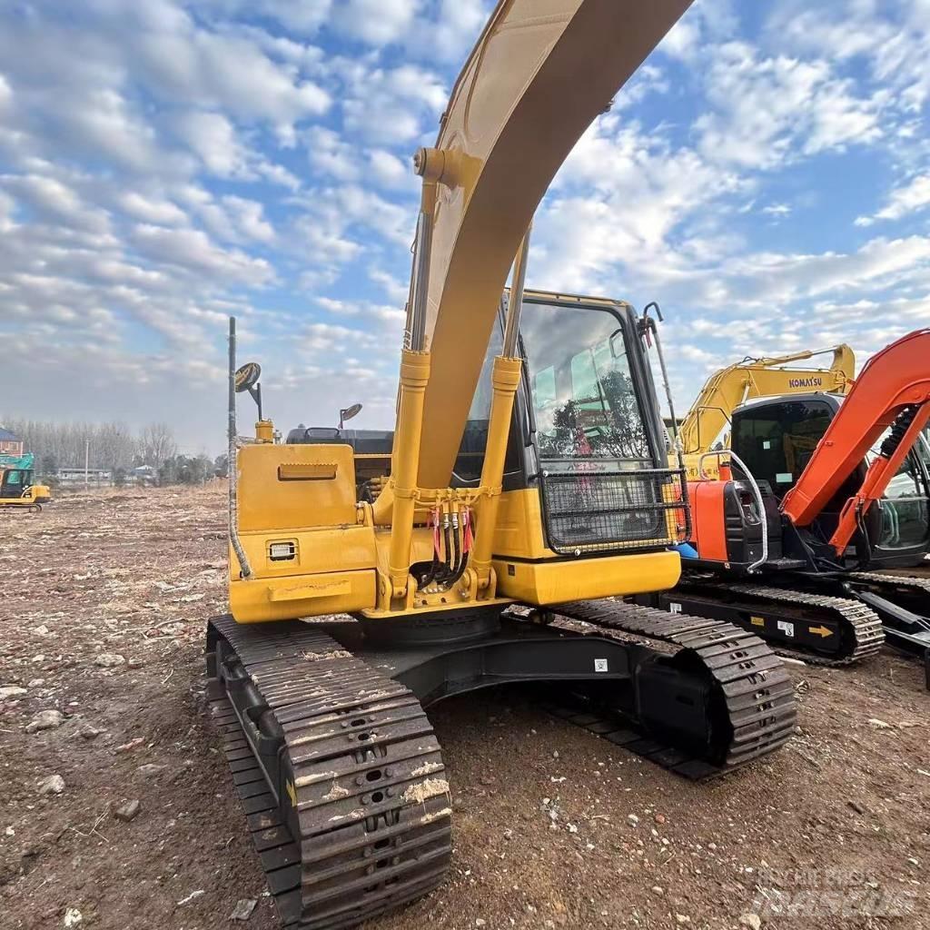 Komatsu PC 110 Midikoparki  7t - 12t