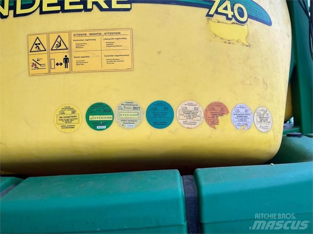 John Deere 740 Opryskiwacze zaczepiane