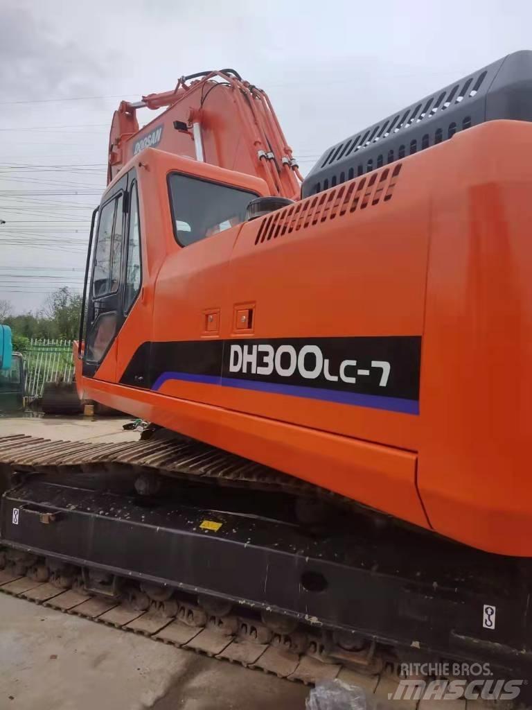Doosan DH 300 LC-7 Koparki gąsienicowe