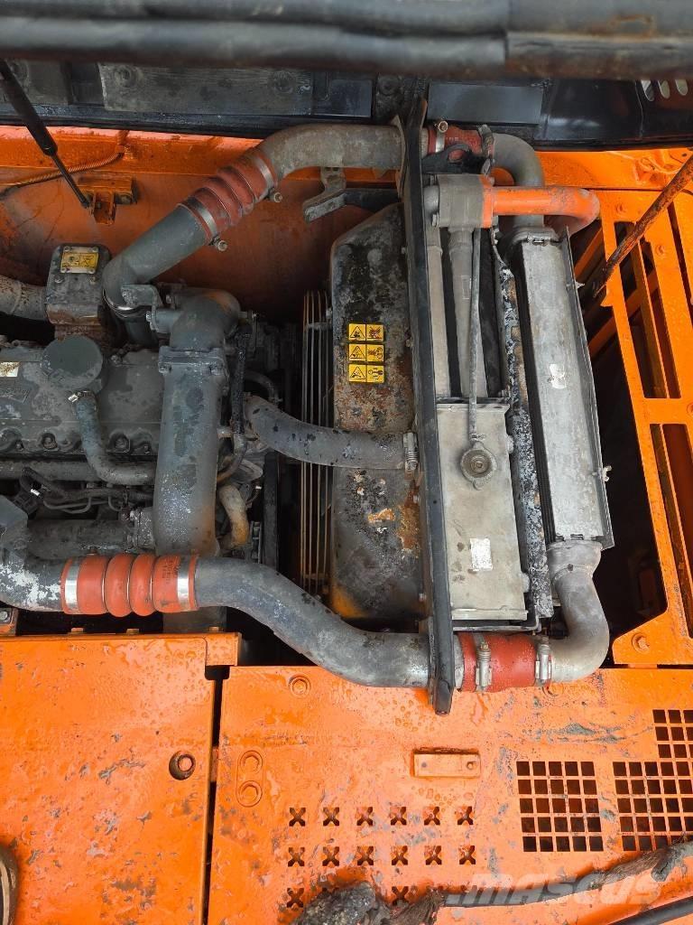 Doosan DX 210 W Koparki kołowe