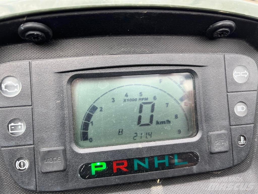 Kymco UXV450i Maszyny komunalne