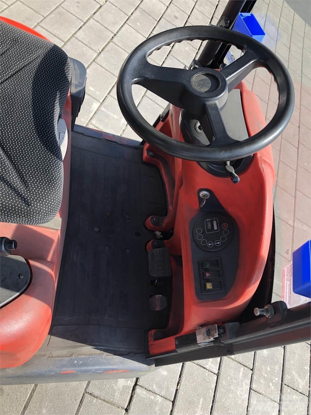 Linde P60Z Wózki widłowe samochodowe ciągnące