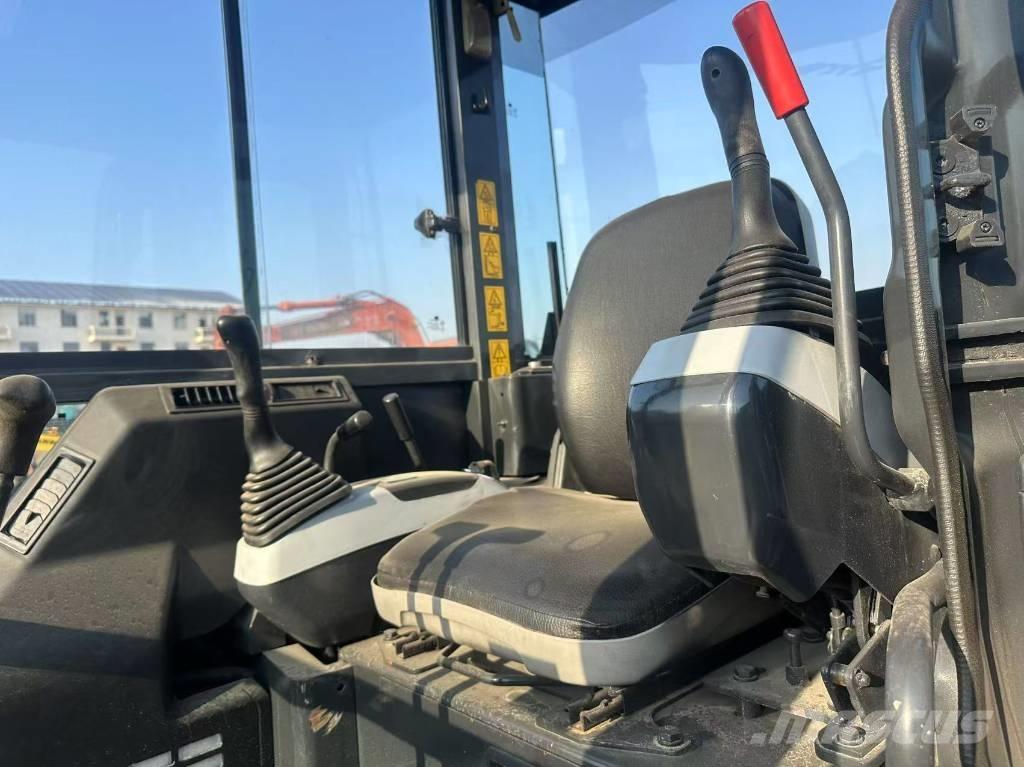Komatsu PC 40 Minikoparki