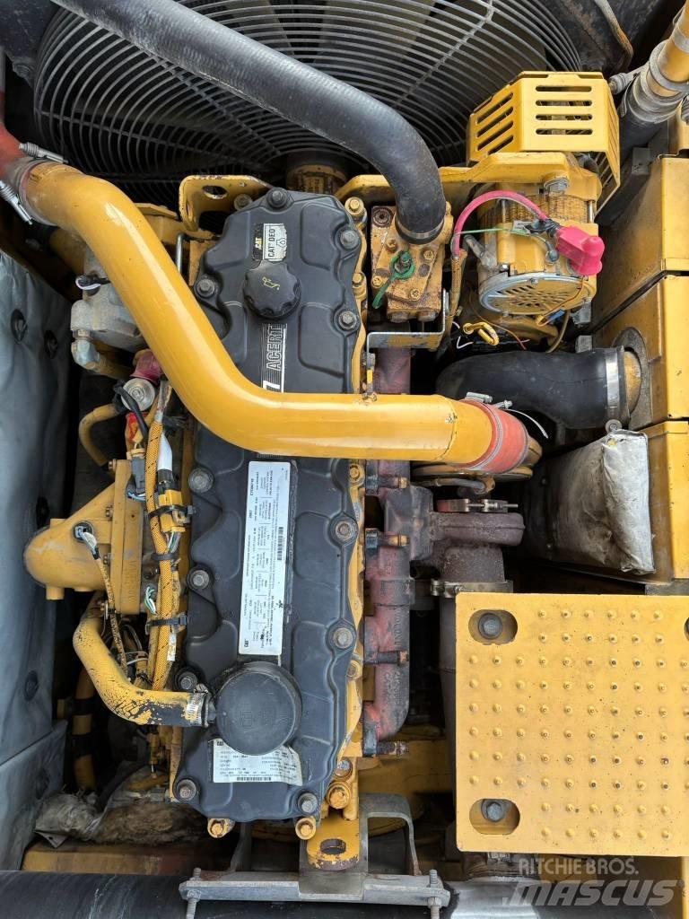 CAT 325 D L Koparki gąsienicowe