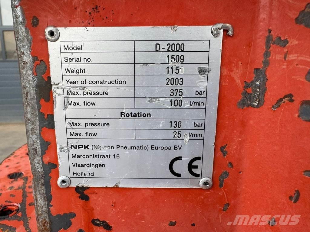 NPK D-2000 Chwytaki