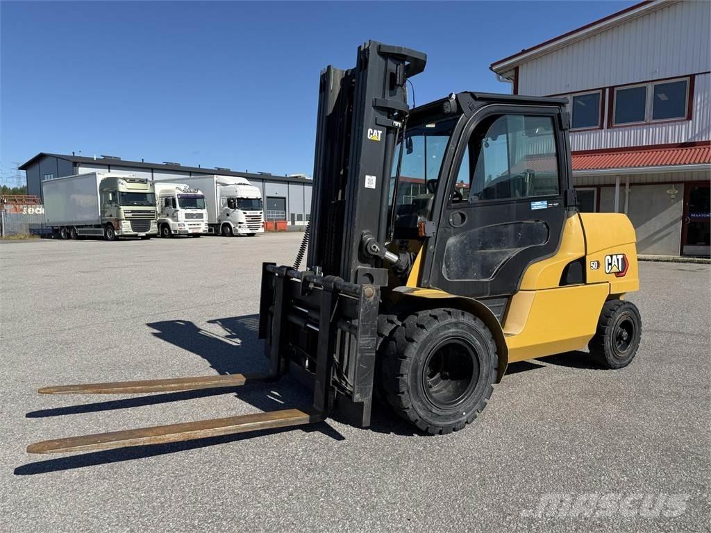 CAT DP50NT Wózki Diesla