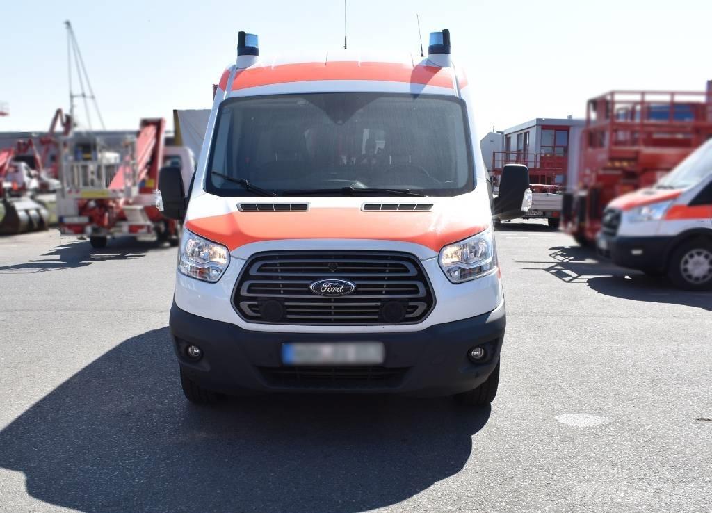 Ford Transit Ambulanse