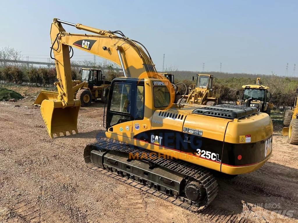CAT 325 CL Koparki gąsienicowe