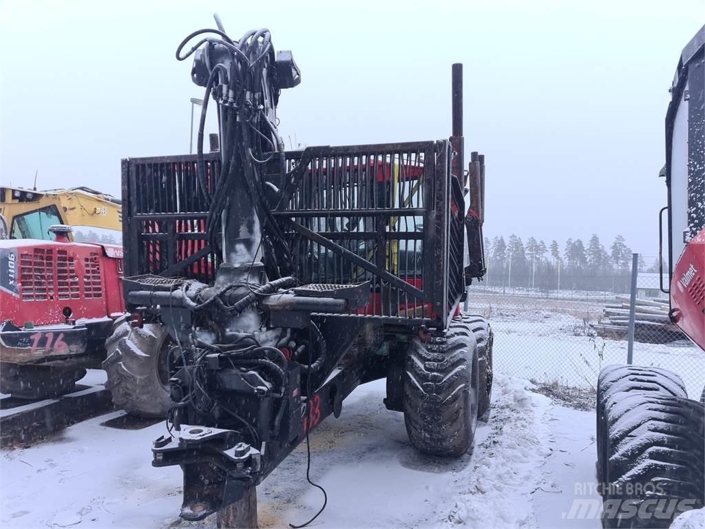 Valmet 890.3 Forwardery