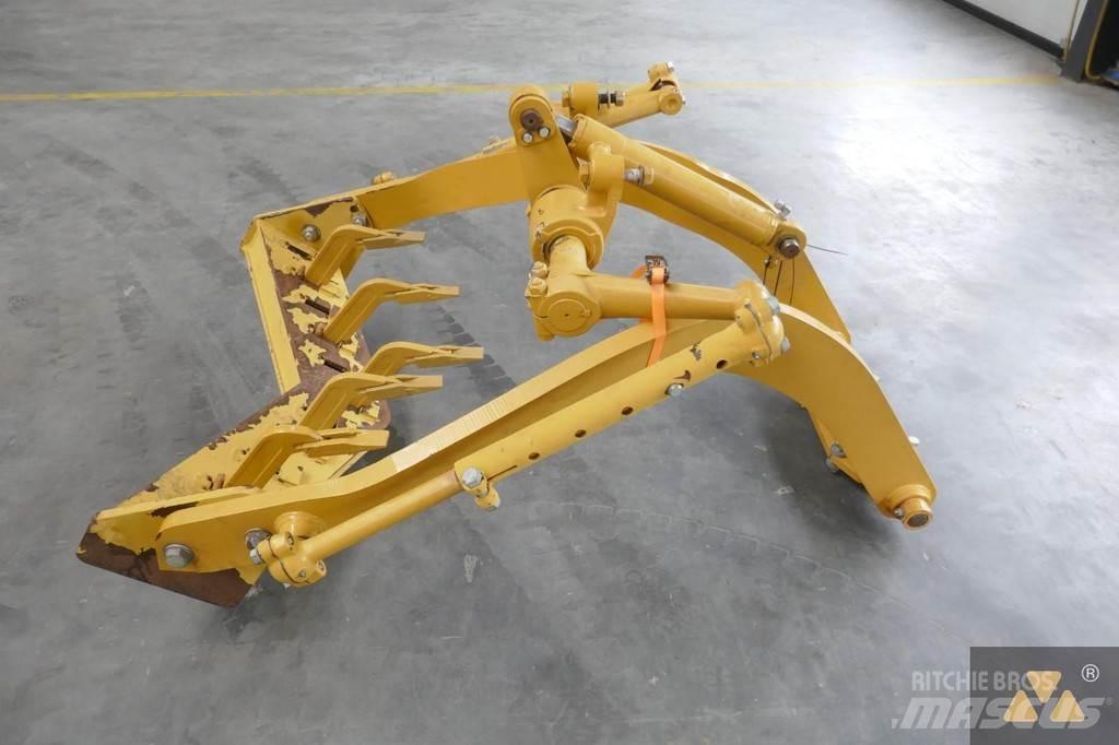 CAT 140M Scarifier Inne akcesoria
